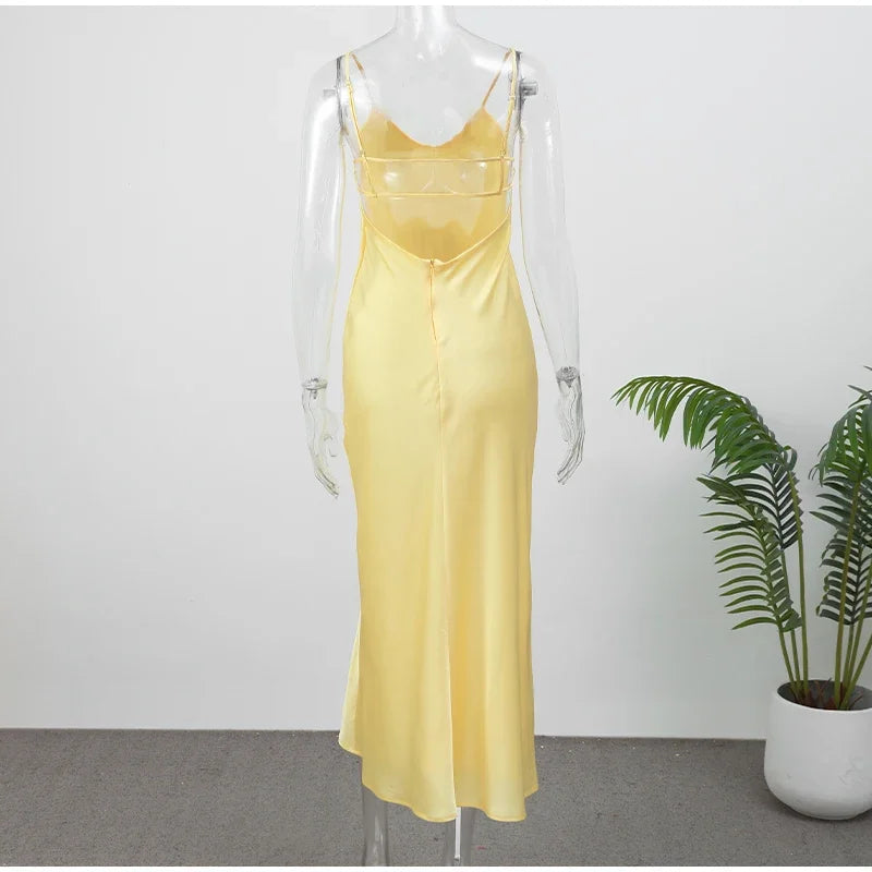 Chic Yellow Backless Gown