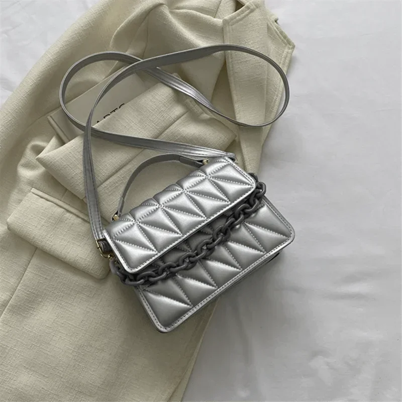 Chic Quilted Crossbody Bag