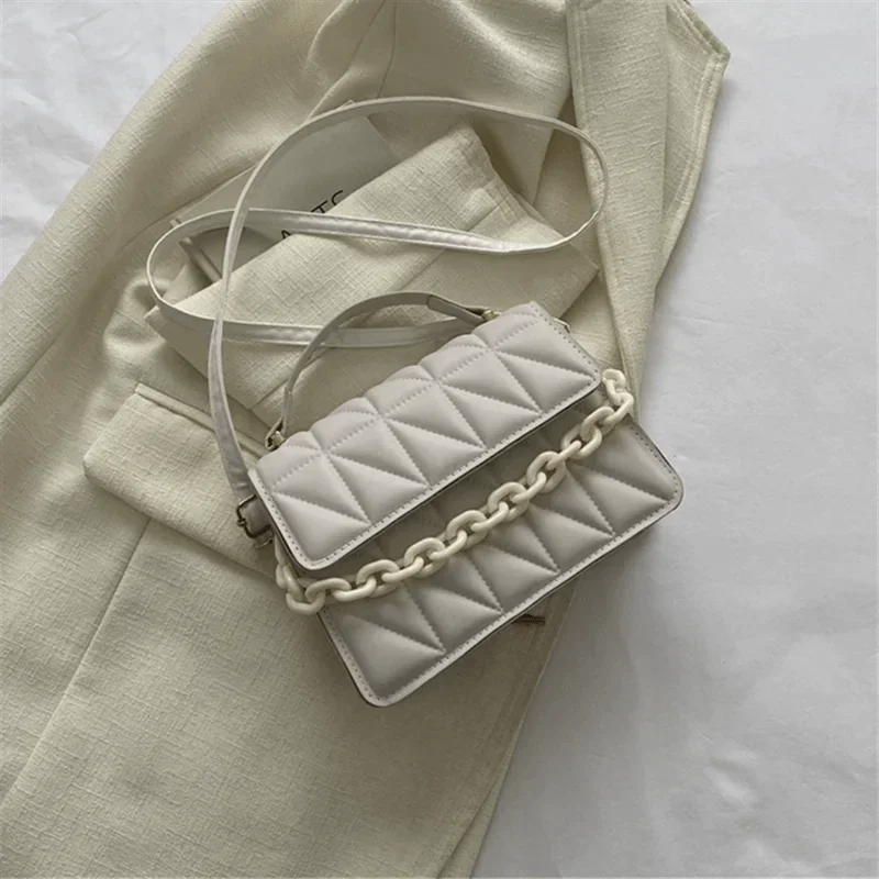 Chic Quilted Crossbody Bag